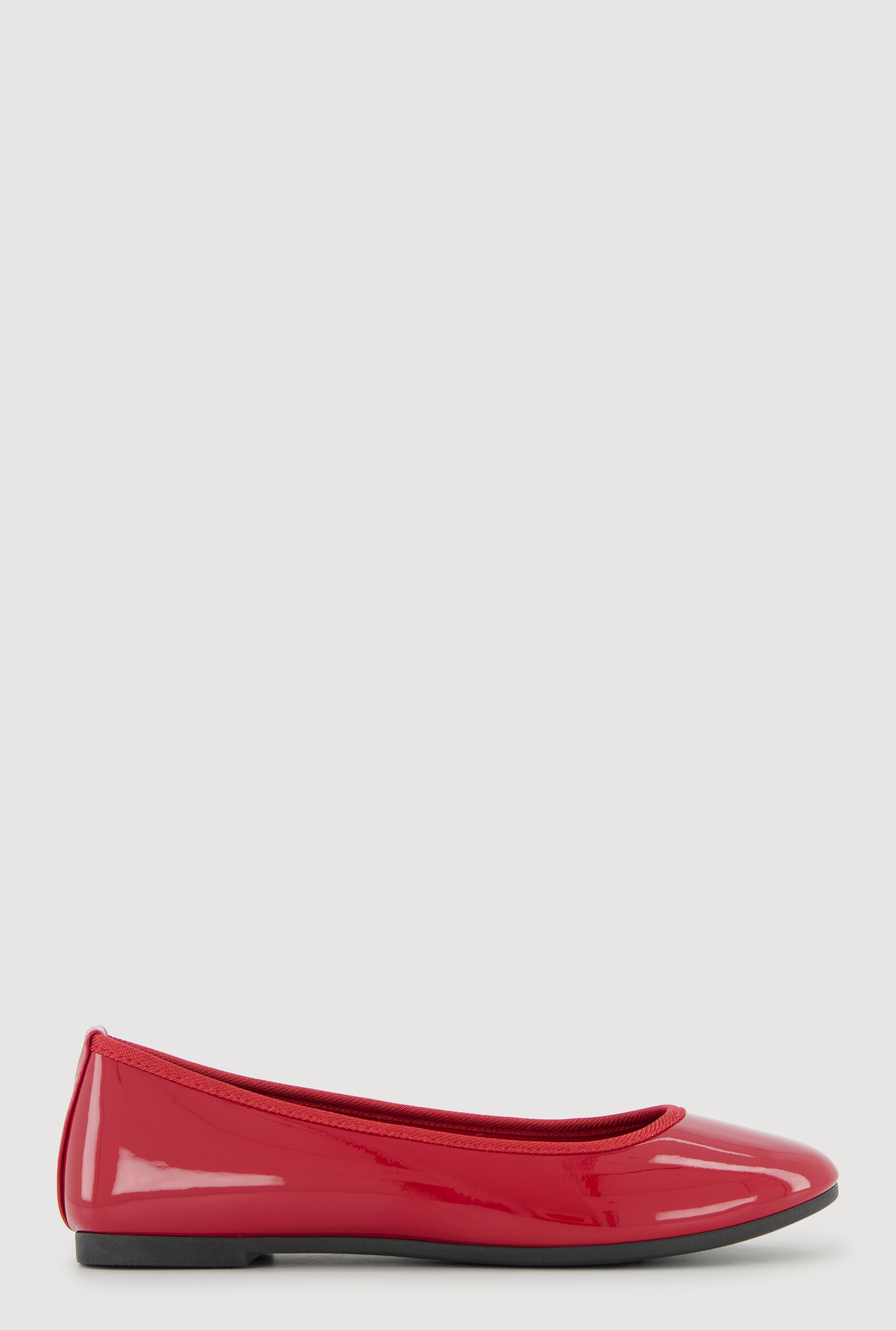 Round Toe Ballerina Flats